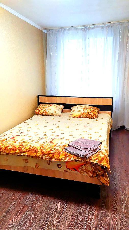Центр Автовокзал 2 Кв Apartaments ドニプロペトロウシク エクステリア 写真